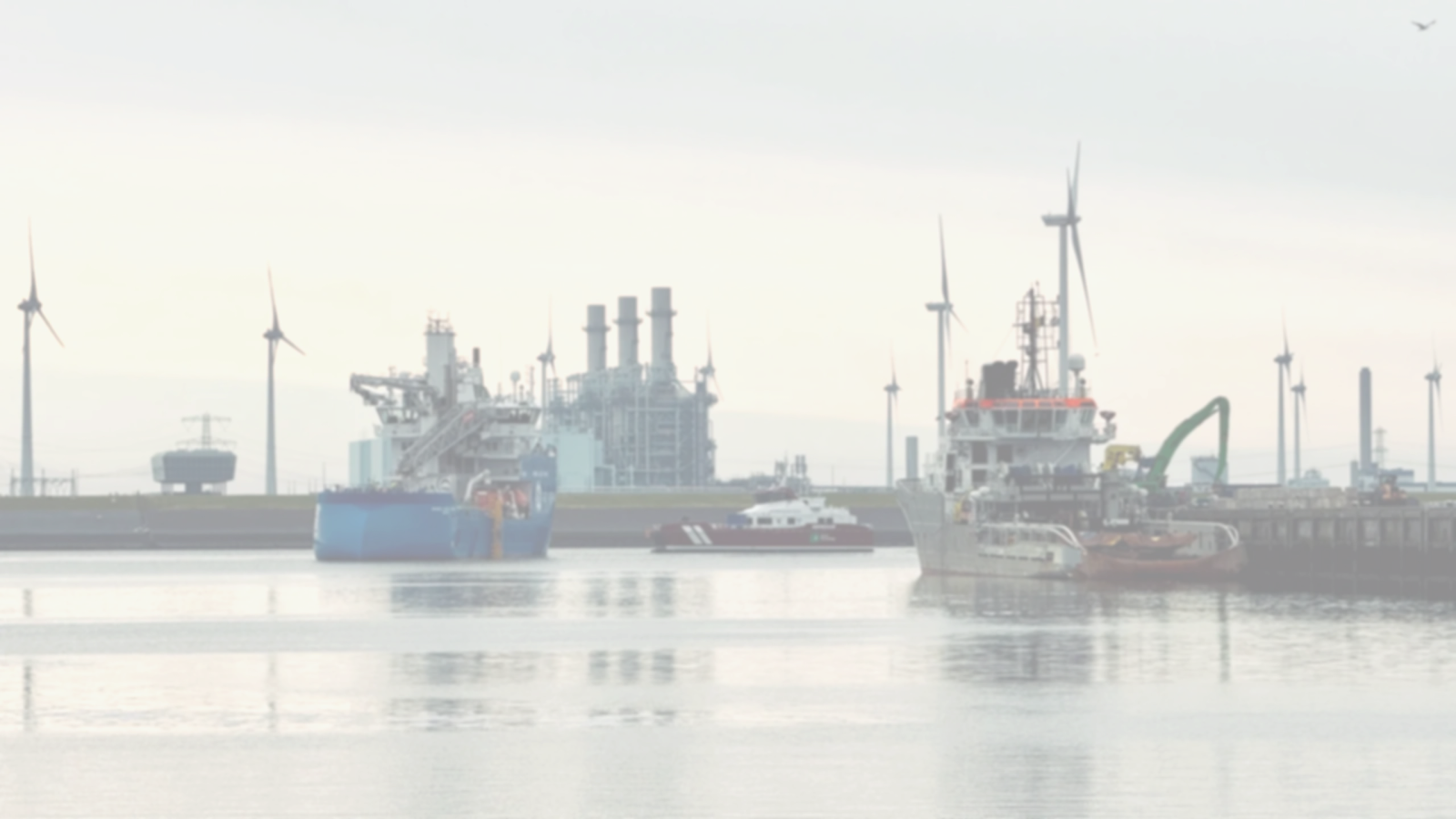 Offshore vessels operating in port with wind turbines